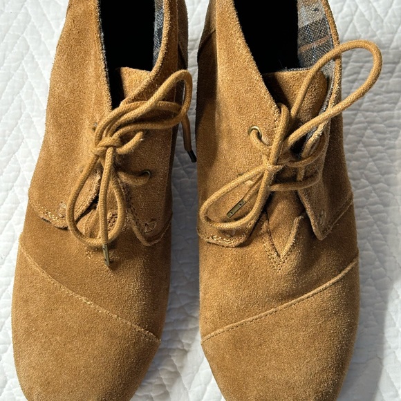 Bob’s by Skechers suede lace up women’s size 9 booties - Picture 8 of 11